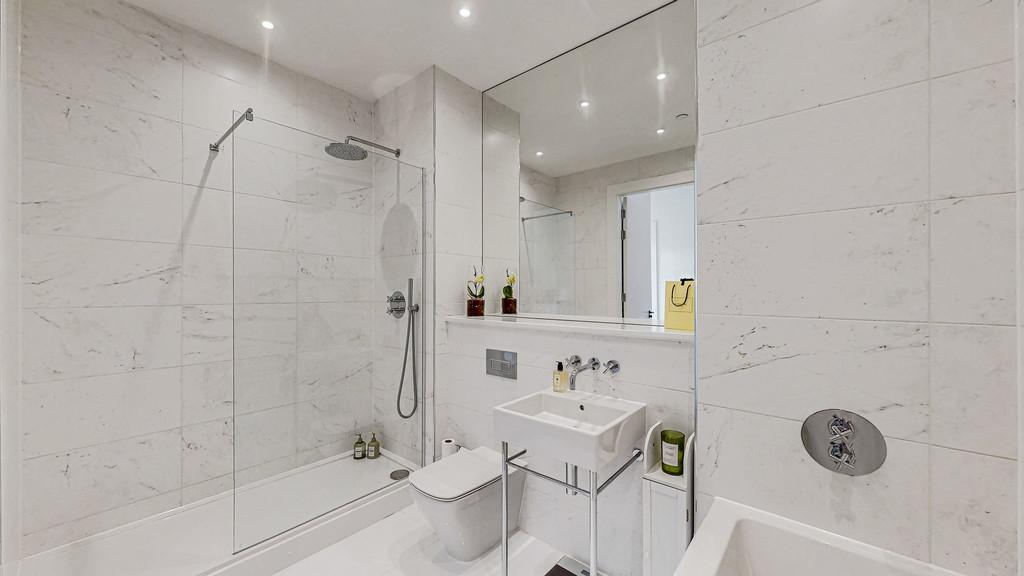 48-web-or-mls-1 Normal Avenue Flat 1.18 66