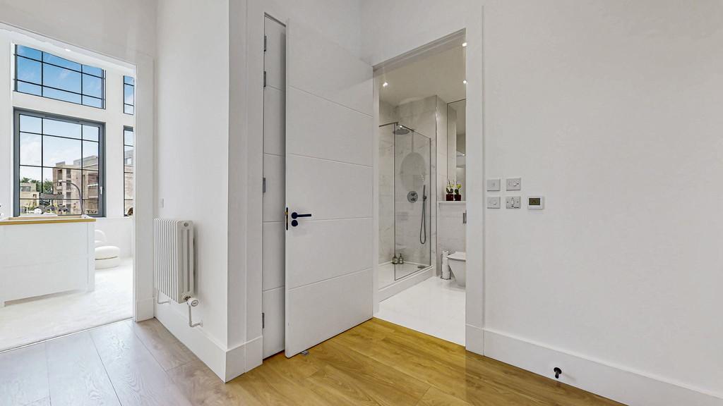 23-web-or-mls-1 Normal Avenue Flat 1.18 46