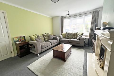 4 bedroom semi-detached house for sale, Gunning Avenue, Eccleston, St Helens