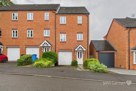79 Highfields Park Drive, Derby, DE22 1BW