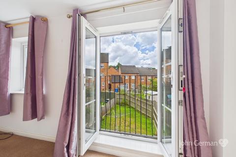 79 Highfields Park Drive, Derby, DE22 1BW