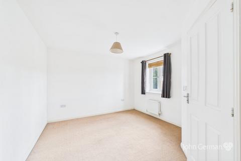 79 Highfields Park Drive, Derby, DE22 1BW