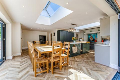 4 bedroom detached house for sale, Walldown Road, Whitehill, Bordon, Hampshire, GU35
