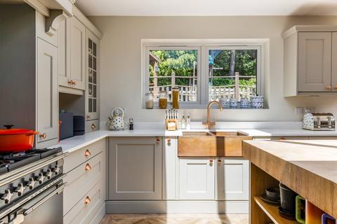 4 bedroom detached house for sale, Walldown Road, Whitehill, Bordon, Hampshire, GU35