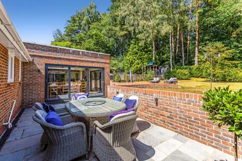 4 bedroom detached house for sale, Walldown Road, Whitehill, Bordon, Hampshire, GU35
