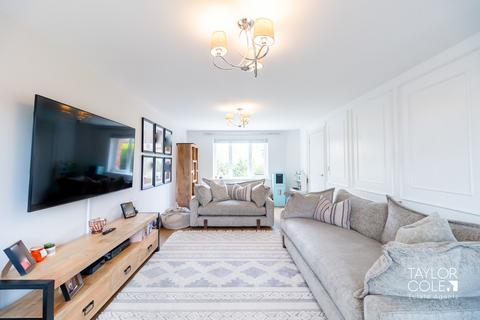 30 Brooklime Way, Tamworth, B79 0FD