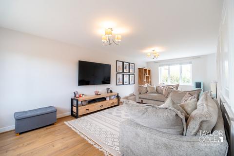 30 Brooklime Way, Tamworth, B79 0FD