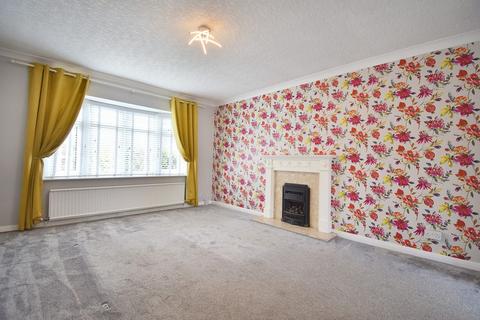3 bedroom semi-detached house for sale, Chestnut Drive, Louth LN11 7AX