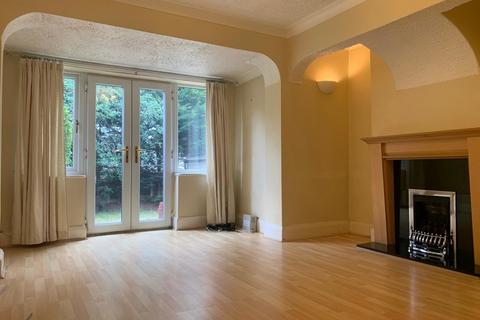 3 bedroom semi-detached house to rent, Craigwell Road, Prestwich