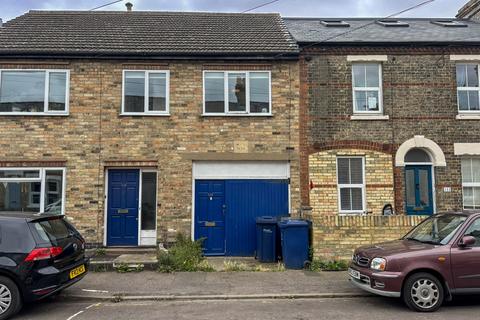 1 bedroom detached bungalow to rent, Ross Street, Cambridge CB1