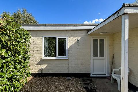 1 bedroom detached bungalow to rent, Ross Street, Cambridge CB1