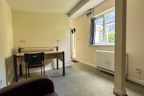 1 bedroom detached bungalow to rent, Ross Street, Cambridge CB1