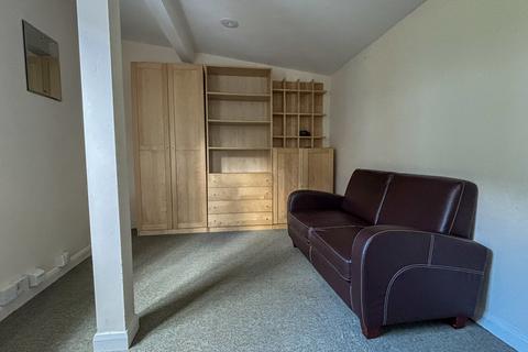 1 bedroom detached bungalow to rent, Ross Street, Cambridge CB1