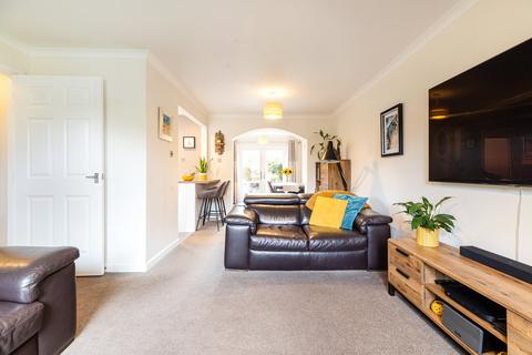 28 Corbie Place, Milngavie, Glasgow, G62 7NB