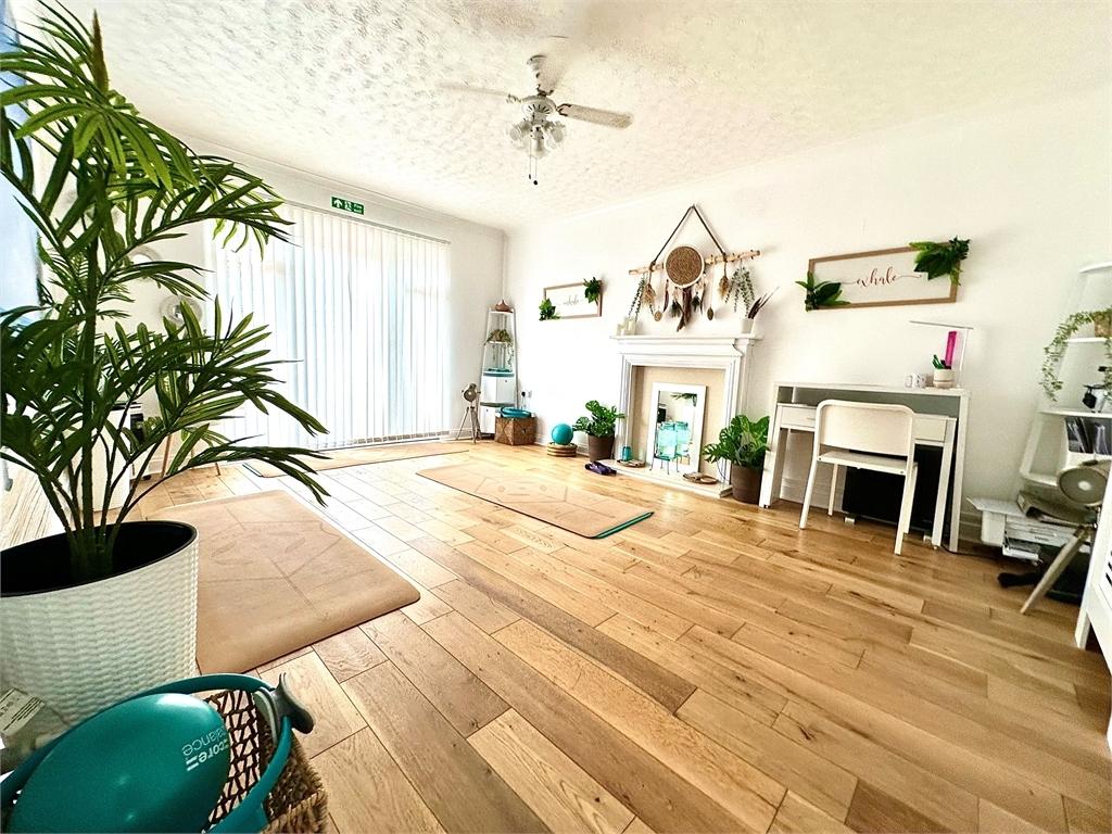 Studio/Summer house lounge/bedroom