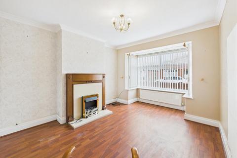 2 bedroom detached bungalow for sale, St. Christopher Road, Bridlington