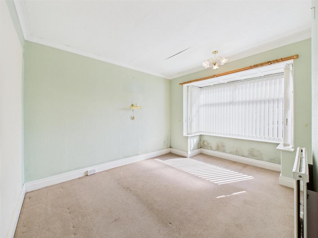 Bedroom: