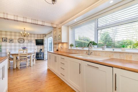 4 bedroom detached house for sale, Hockenhull Lane, Tarvin, CH3