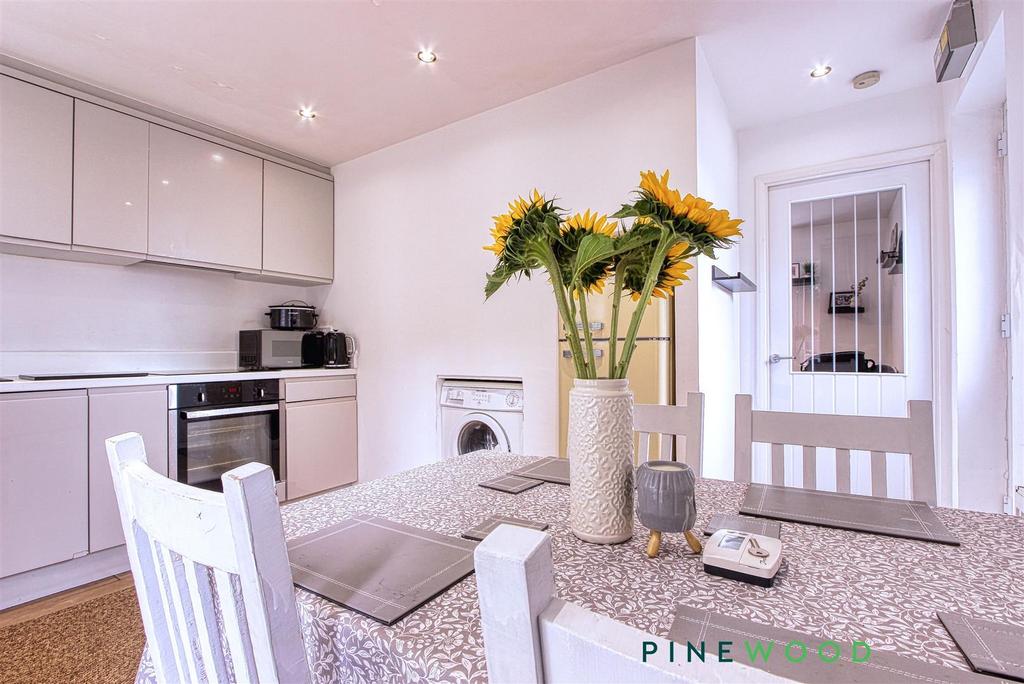 Kitchen diner