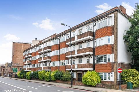 2 bedroom flat to rent, Goodwood Mansions, Brixton, London, SW9