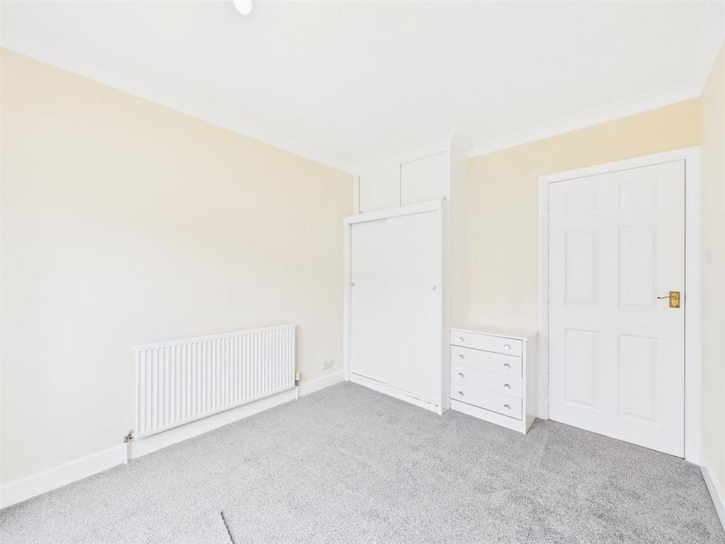 Bedroom: