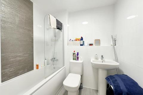 1 bedroom flat for sale, Boulevard View, Whitchurch, Bristol