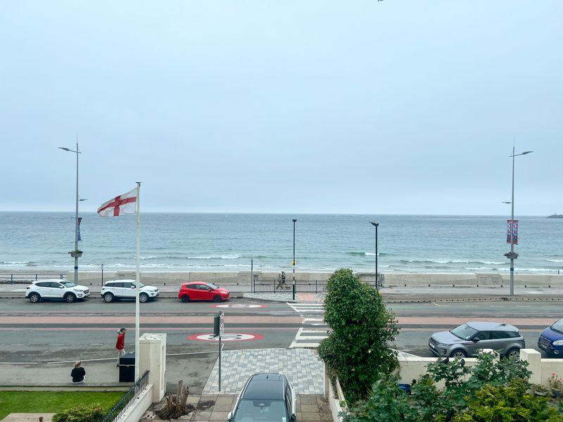 Beach Lodge