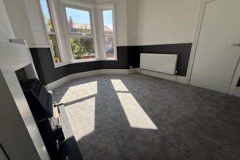 3 bedroom semi-detached house for sale, Vaughan Road, Southport PR8