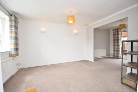 3 bedroom semi-detached house to rent, Aylesbury HP19