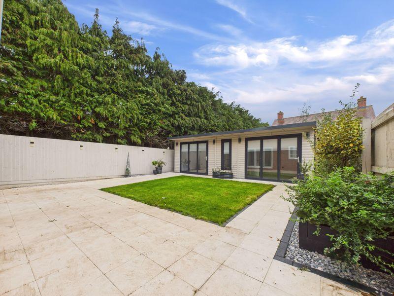 Photo 38