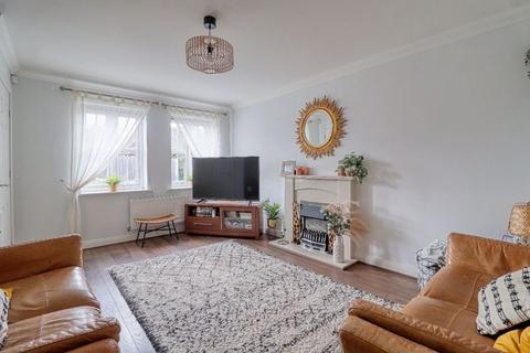 3 bedroom terraced house for sale, Hazel Avenue, Crowle