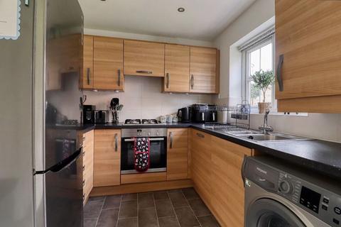 3 bedroom terraced house for sale, Hazel Avenue, Crowle
