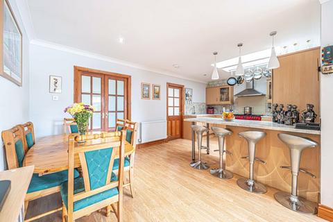 undefined, Orchard Gardens, Burntisland