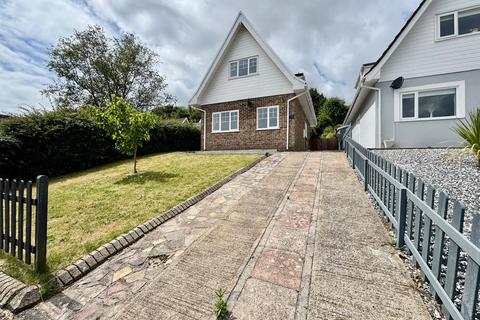 2 bedroom detached bungalow for sale, Cheriton Avenue, Cefn Hengoed, CF82