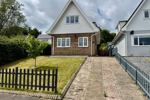 2 bedroom detached bungalow for sale, Cheriton Avenue, Cefn Hengoed, CF82