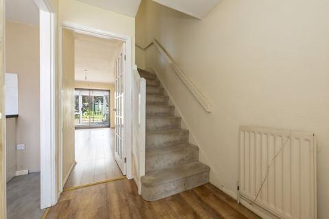 6 Alder Close, Heathfield, TN21 8BY
