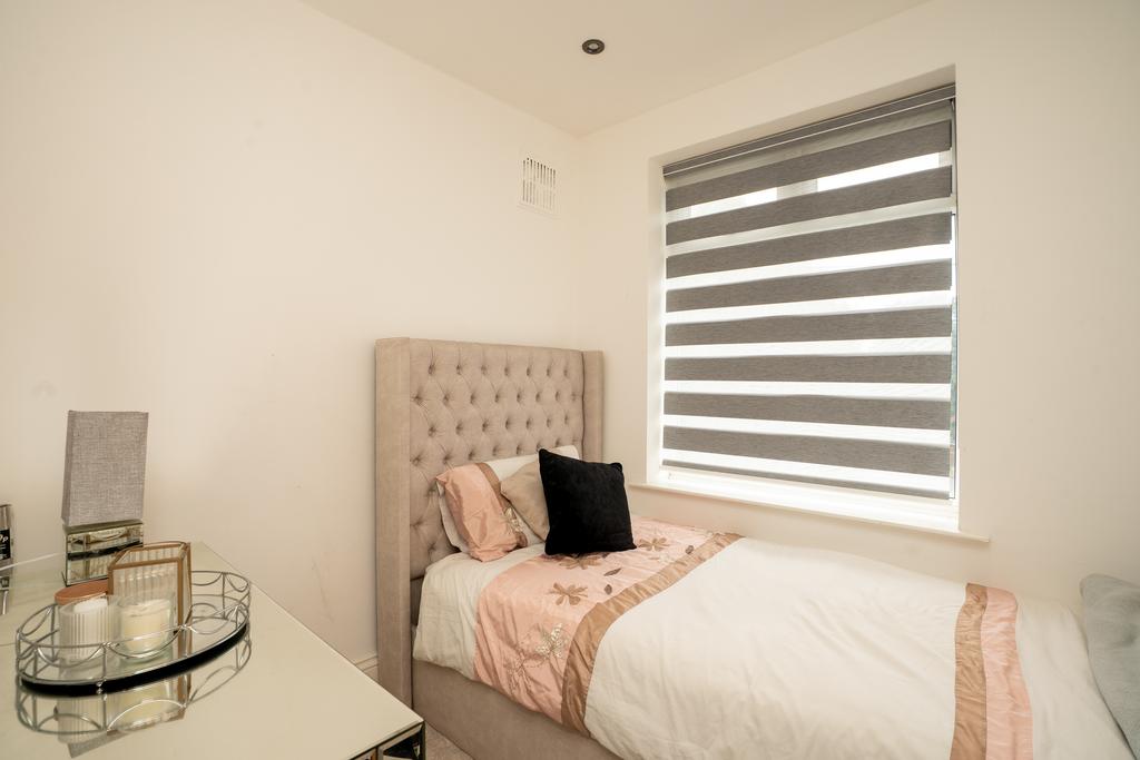 179easterlyroad32