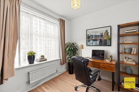 18 Ffordd Y Glowyr, Godrergraig, Swansea, SA9 2BQ