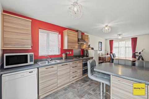 18 Ffordd Y Glowyr, Godrergraig, Swansea, SA9 2BQ