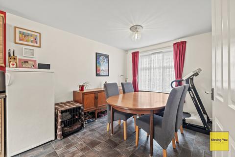 18 Ffordd Y Glowyr, Godrergraig, Swansea, SA9 2BQ