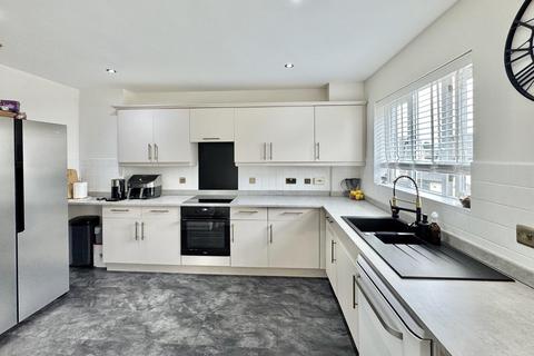 7 Kel Avon Close, Truro, TR1 1AN