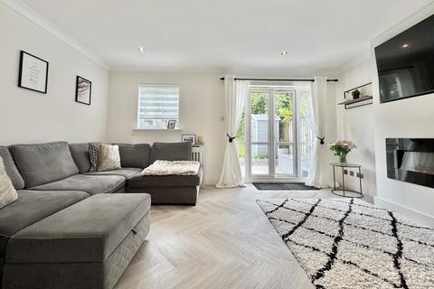 7 Kel Avon Close, Truro, TR1 1AN