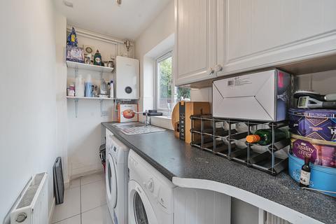 24 Benning Avenue, Dunstable, LU6 1PJ
