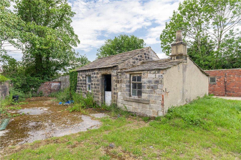 Outbuilding