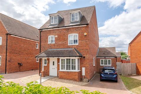 4 bedroom detached house for sale, Missenden Street, Bletchley MK3