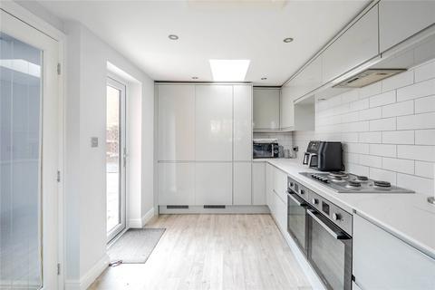 4 bedroom detached house for sale, Missenden Street, Bletchley MK3