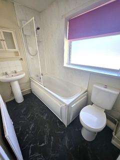 2 bedroom flat to rent, Grey Street, Wallsend