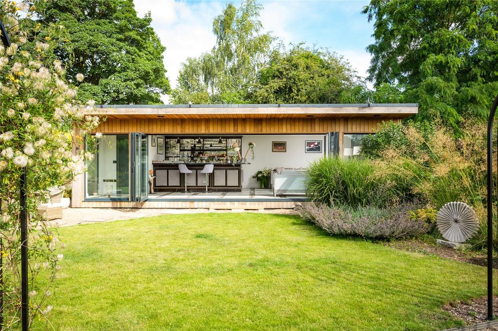 Summer House