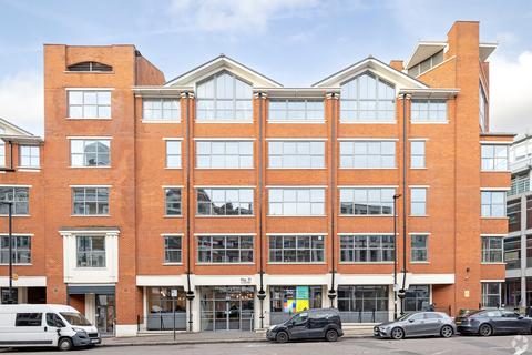 Office to rent, 11-33 St. John St London EC1M 4AN