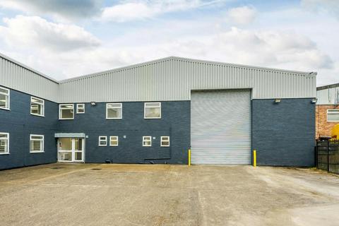 Warehouse to rent, Bedworth Rd Coventry CV6 6BP